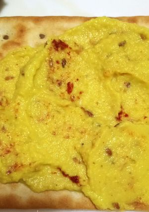 Una foto de Hummus de garbanzos
