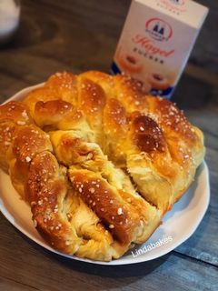 Hình của món Sugar Twister Bread.