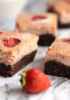 Epres sajtkrémes brownie recept fotója