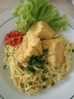 Foto resep Mie Tahu Kuah Kuning Khas Balikpapan