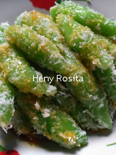 Foto resep Cenil Pandan Saos Kinca