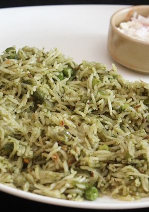 A picture of Green Pulao.