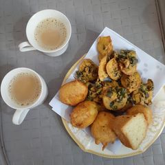 A picture of Pakora platter.