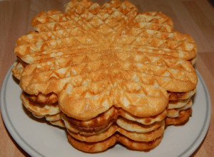 Ropogós waffel recept fotója