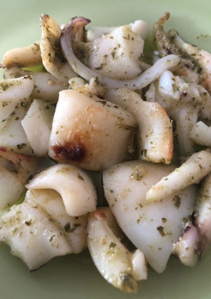 Una foto de Sepia al ajillo Thermomix