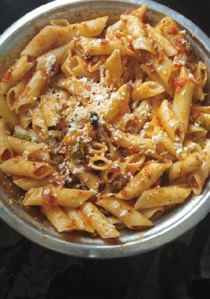 A picture of Penne Arrabiata.