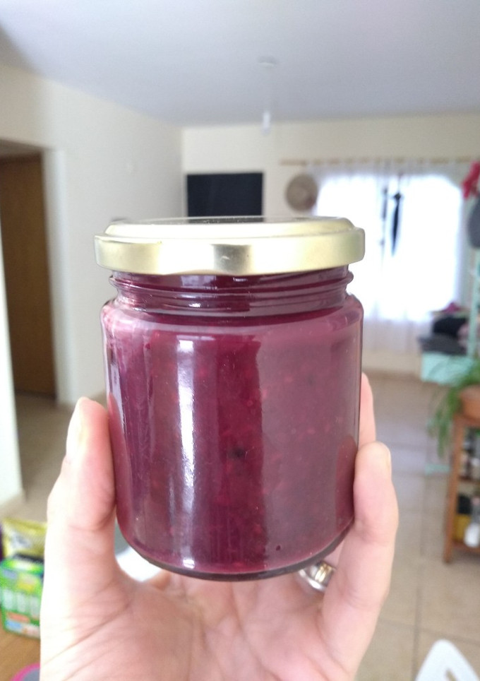 Una foto de Mermelada Keto de frutos rojos 🍓🍒🍇