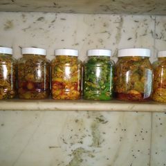 A picture of Sweet mango pickle.