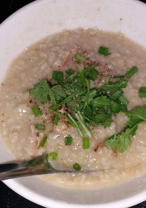 Hình của món Cháo yến mạch cho bữa sáng.
