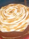 Tarta de chocolate con buttecream de toffee y merengue suizo