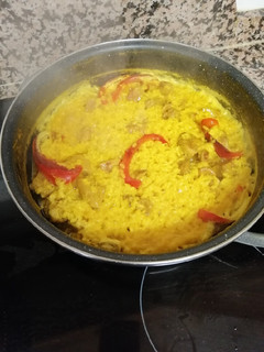 Una foto de Arroz con solomillo de pavo