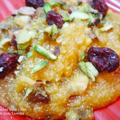 A picture of Pista Kesar Halwa.