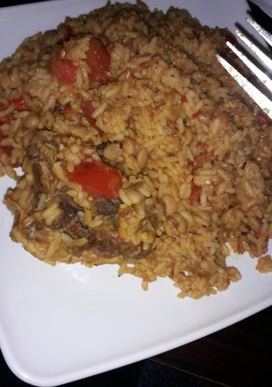 A picture of Rice and beans porridge.