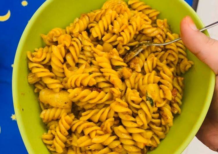 Pasta with simple spices