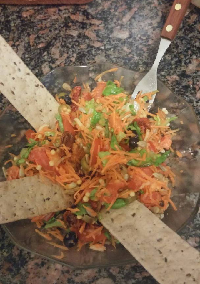 Una foto de Ensalada vegan primaveral