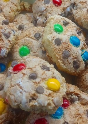 Una foto de Cookies con bizcochuelo de cajita súper express! 🍪🍪🍪