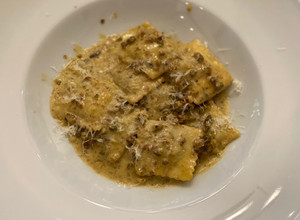 Una foto de Pasta con crema de Pistacho al cognac