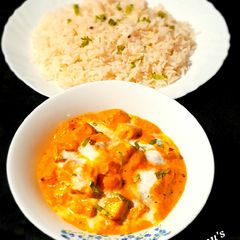 A picture of Paneer Makhani.
