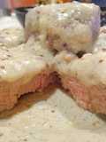 Solomillo de cerdo con salsa bechamel a la mostaza