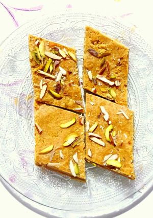 A picture of Besan Barfi.