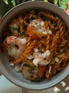 Foto de Salada de Massa e Camarão