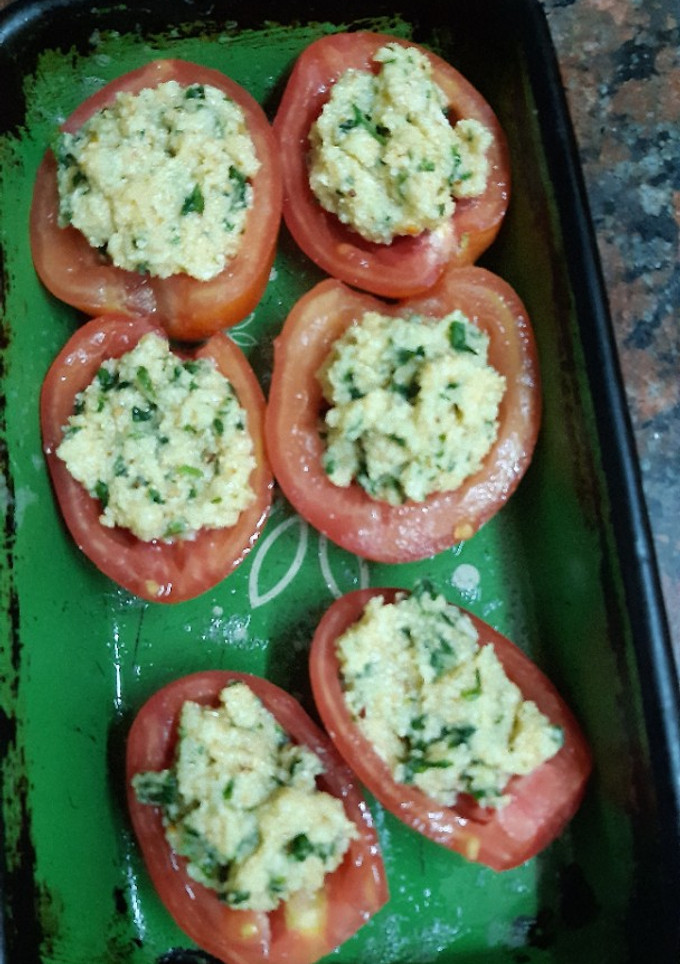Una foto de Tomate perita rellenos y al horno