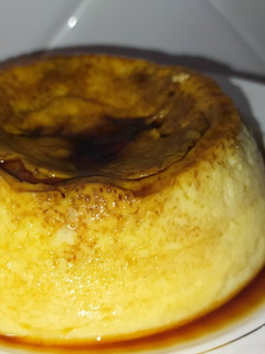 Una foto de Flan de huevo en microondas 🍮🍮🍮