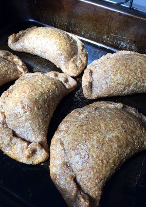 Una foto de Empanadas de proteína de soja y espinaca! 🥬🥟