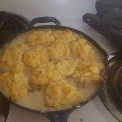 A picture of Biscuits and gravy casserole.