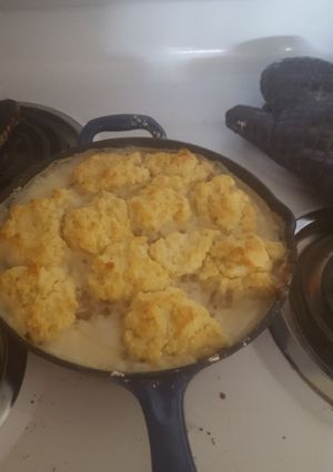A picture of Biscuits and gravy casserole.