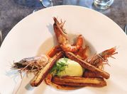 Une photo de gambas crues