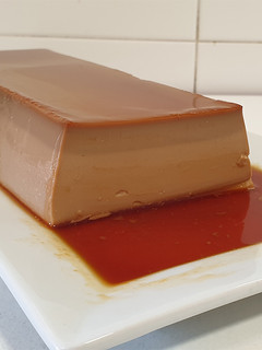 Una foto de Flan de café sin horno y sin huevo