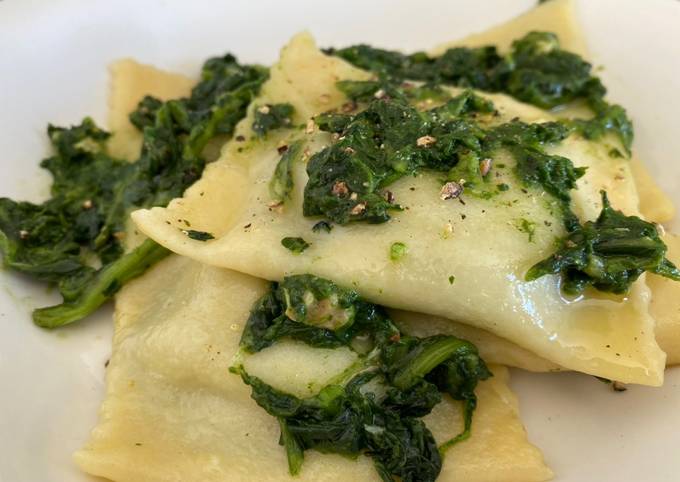 Ricetta di Fatto in casa Ravioli di spinaci, noci e gorgonzola