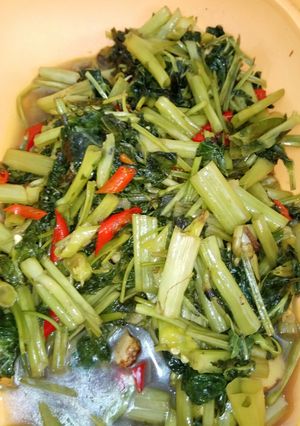Foto resep Tumis kangkung lezatoss#senin semangat #11
