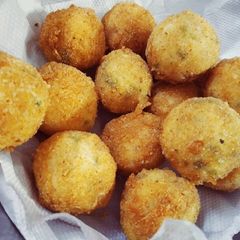 A picture of Paneer balls.