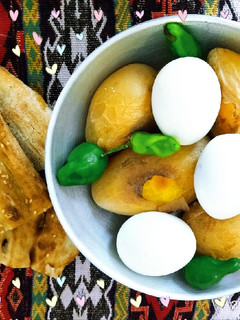 عکسی از دستور 🥔🥚سیب زمینی و تخم مرغ تنوری🥔🥚