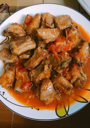 Hình của món Sườn xào chua ngọt.