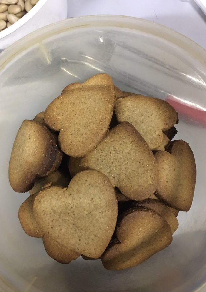 Una foto de Galletas de harina tostada