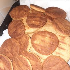 A picture of Ginger wholemeal biscuits.