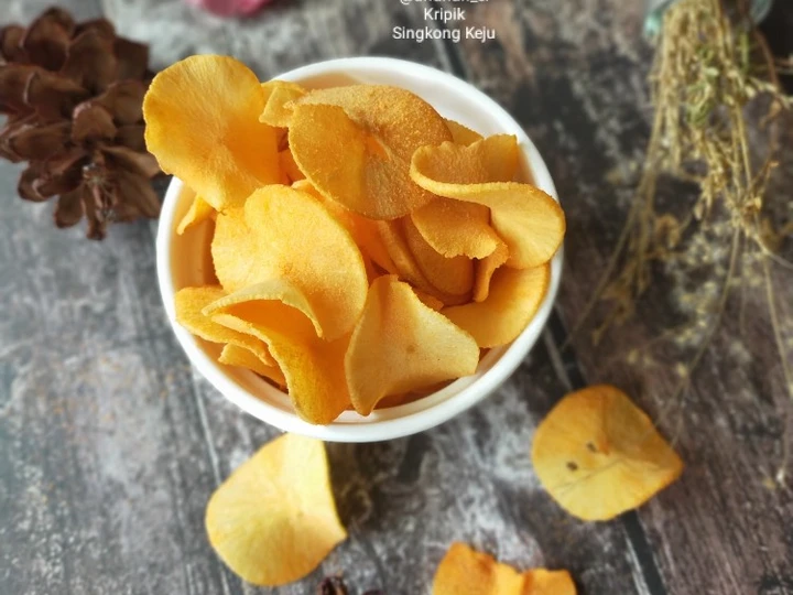 Langkah Gampang Membikin Resep Keripik Singkong Keju yang Uenak Anti Ribet, Lezat Sekali