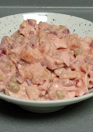 Una foto de Ensalada de papa (mixta) 🤤