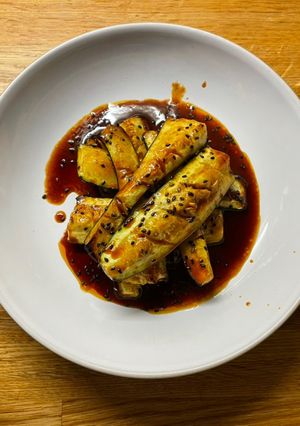 A picture of Sticky gochujang courgette.