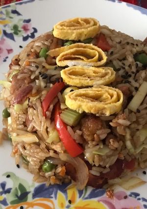 Una foto de Arroz mixto tipo oriental