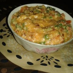 A picture of Sprouted methi frooty salad.