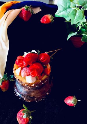 স্ট্রবেরি ফ্রুট স্যালাড (strawberry fruit salad recipe in Bengali) রেসিপির প্রধান ছবি