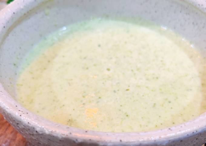 Simple Way to Prepare Super Quick Homemade Broccoli creamy soup