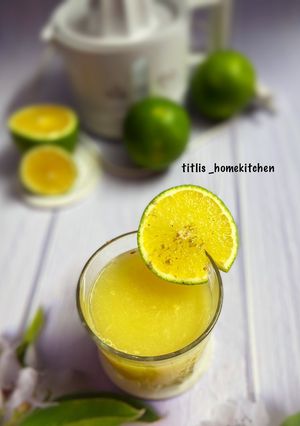 A picture of Mosambi Juice(Sweet Lime).