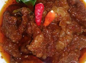 Foto resep Oseng mercon jogya (daging dan tetelan)