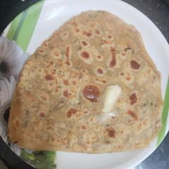 A picture of Leftover Dal Paratha.