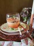 Yaourt grec au basilic - pamplemousse – cranberries et pistaches